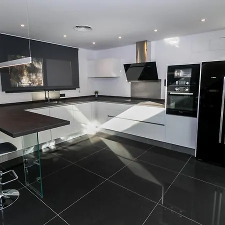 Casa Bulevar, Moderna Y Exclusiva *