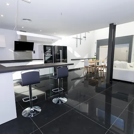 Сasa de vacaciones Casa Bulevar, Moderna Y Exclusiva Jaén