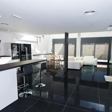 Casa Bulevar, Moderna Y Exclusiva Сasa de vacaciones